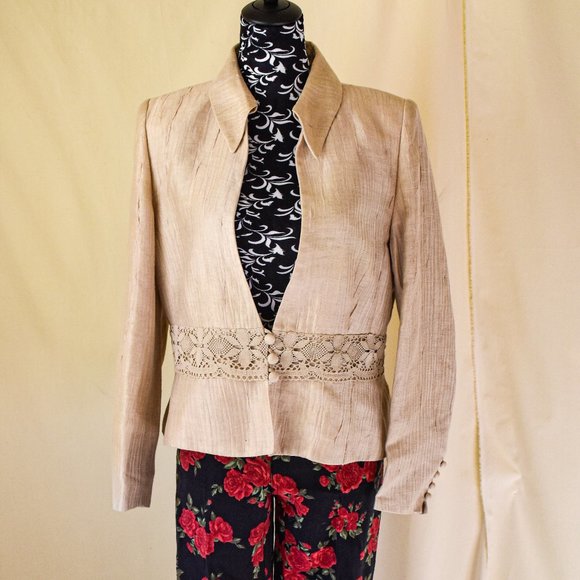Linen Lightweight Embroidered Buttoned Formal Jacket - Picture 3 of 5